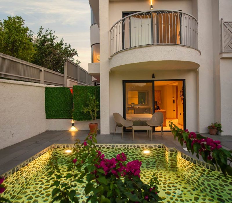 Luxury Sea View Suite With Private Pool