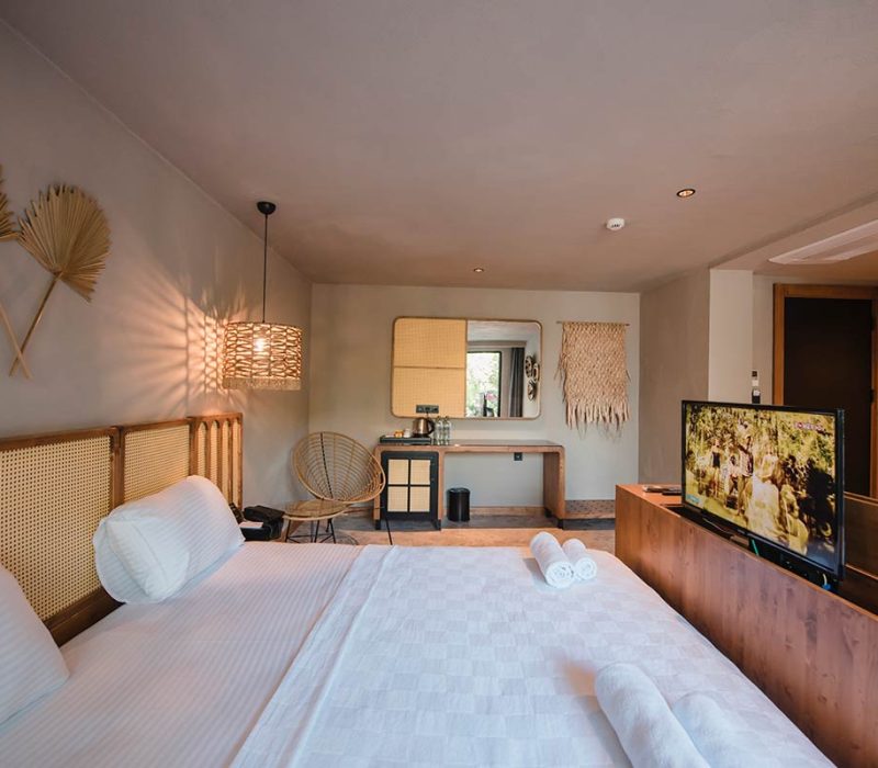 Luxury Sea View Suite With Private Pool